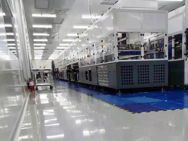 湖南華浩科技有限公司，萬級SMT電子凈化車間（面積2400平方）